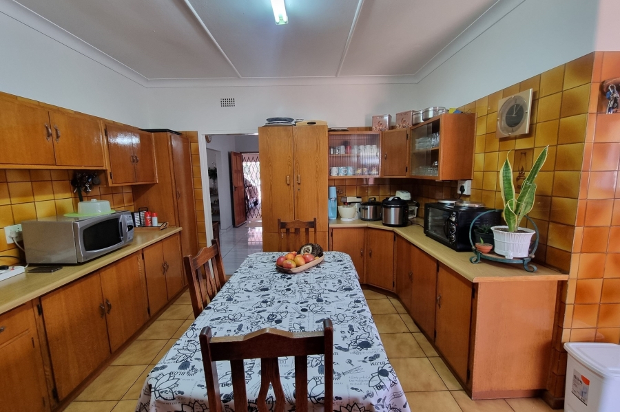 3 Bedroom Property for Sale in Flamwood North West